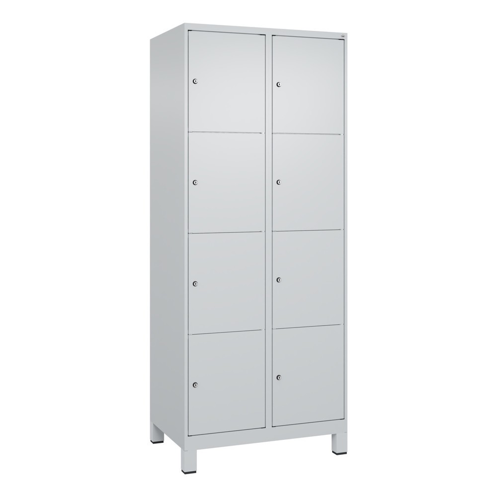 C+P Schließfachschrank Classic PLUS, Füße, 2 Abteile, HxBxT 1.950 x 800 x 500 mm, lichtgrau, lichtgrau, 8 Fächer, Zylinderschloss