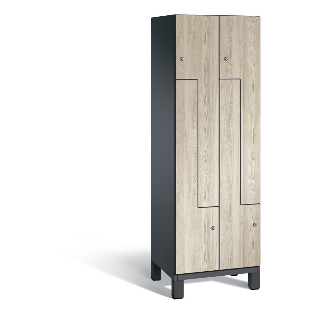 C+P Z-Garderobenschrank Cambio, 2 Abteile, Abteilbreite 300 mm, HxBxT 1980x600x525 mm, RAL 7021 Schwarzgrau, Dekor Sen-Esche, Füße